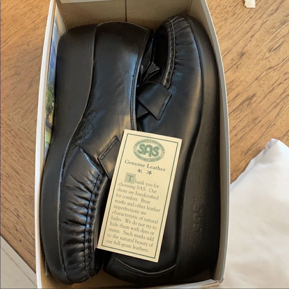 SAS BLACK LEATHER TASSLE WEDGE COMFORT SHO… - Picture 8 of 11